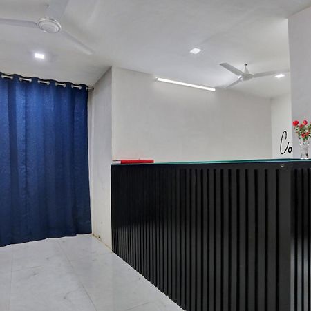 Super Townhouse The Arrow Near Lotus Temple Hotel New Delhi Exterior foto
