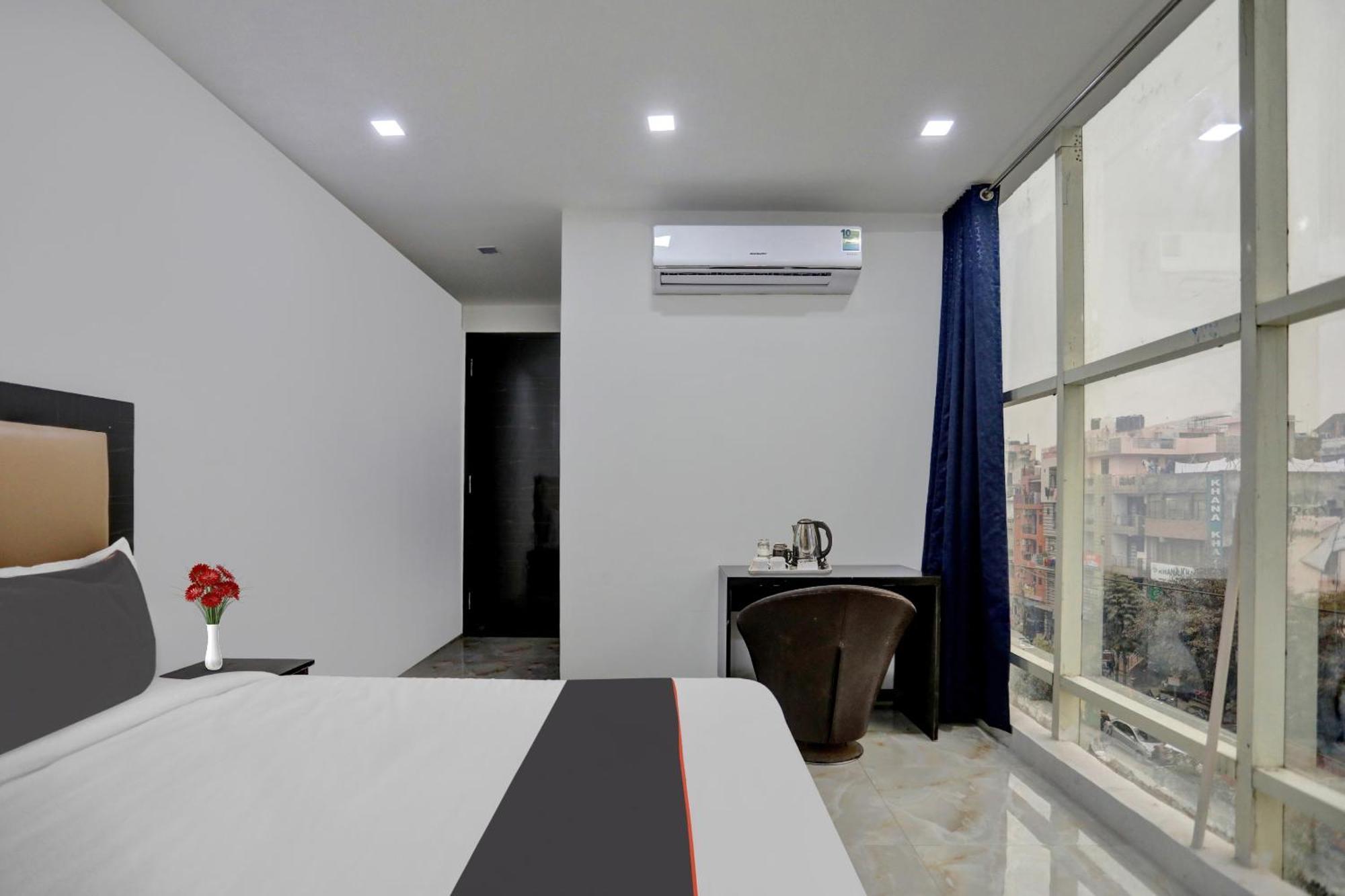 Super Townhouse The Arrow Near Lotus Temple Hotel New Delhi Exterior foto