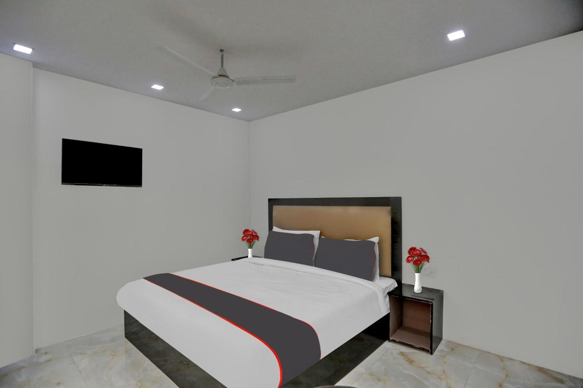 Super Townhouse The Arrow Near Lotus Temple Hotel New Delhi Exterior foto